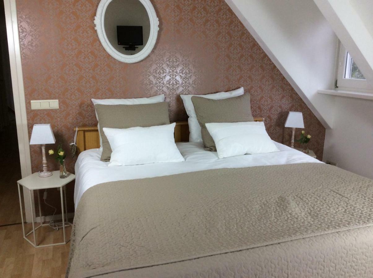 B&B Uden-Zuid อูเดน ภายนอก รูปภาพ