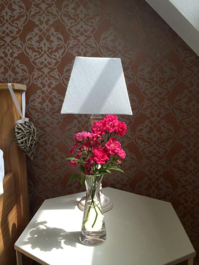 B&B Uden-Zuid อูเดน ภายนอก รูปภาพ